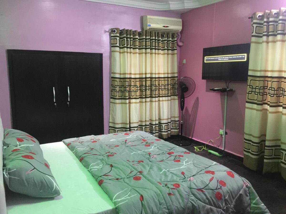 Juicebox B&B Lagos Ngoại thất bức ảnh
