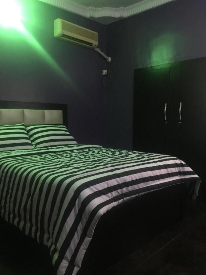 Juicebox B&B Lagos Ngoại thất bức ảnh
