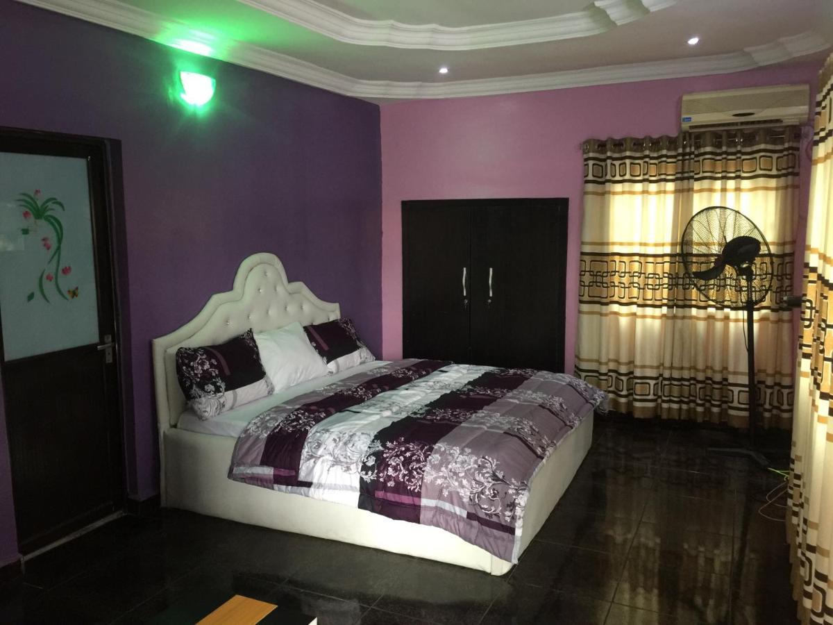 Juicebox B&B Lagos Ngoại thất bức ảnh