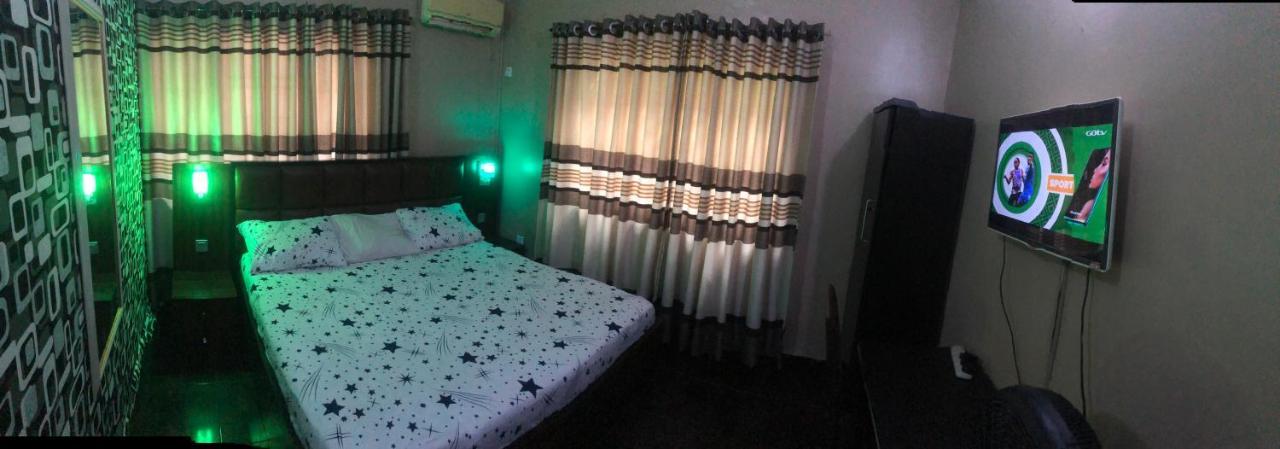 Juicebox B&B Lagos Ngoại thất bức ảnh