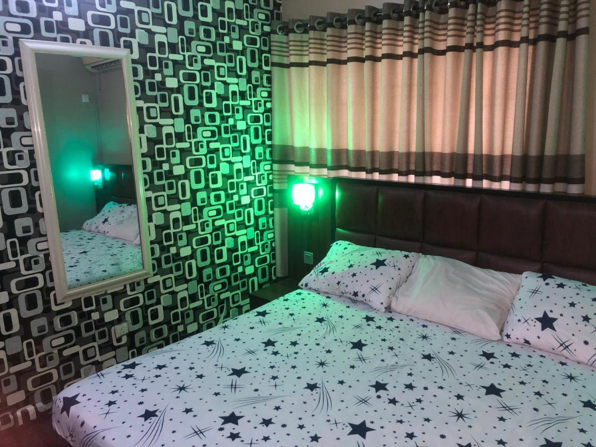 Juicebox B&B Lagos Ngoại thất bức ảnh