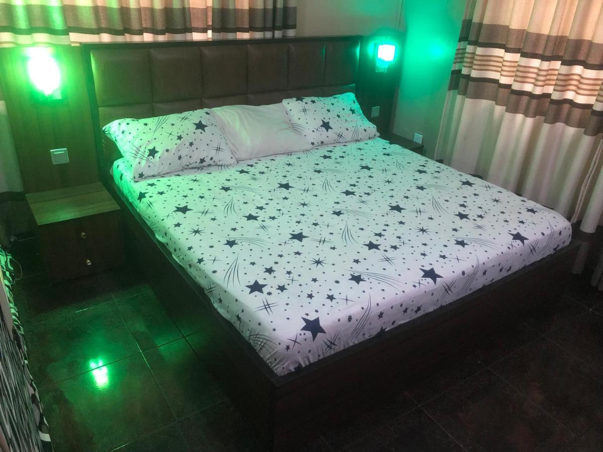 Juicebox B&B Lagos Ngoại thất bức ảnh