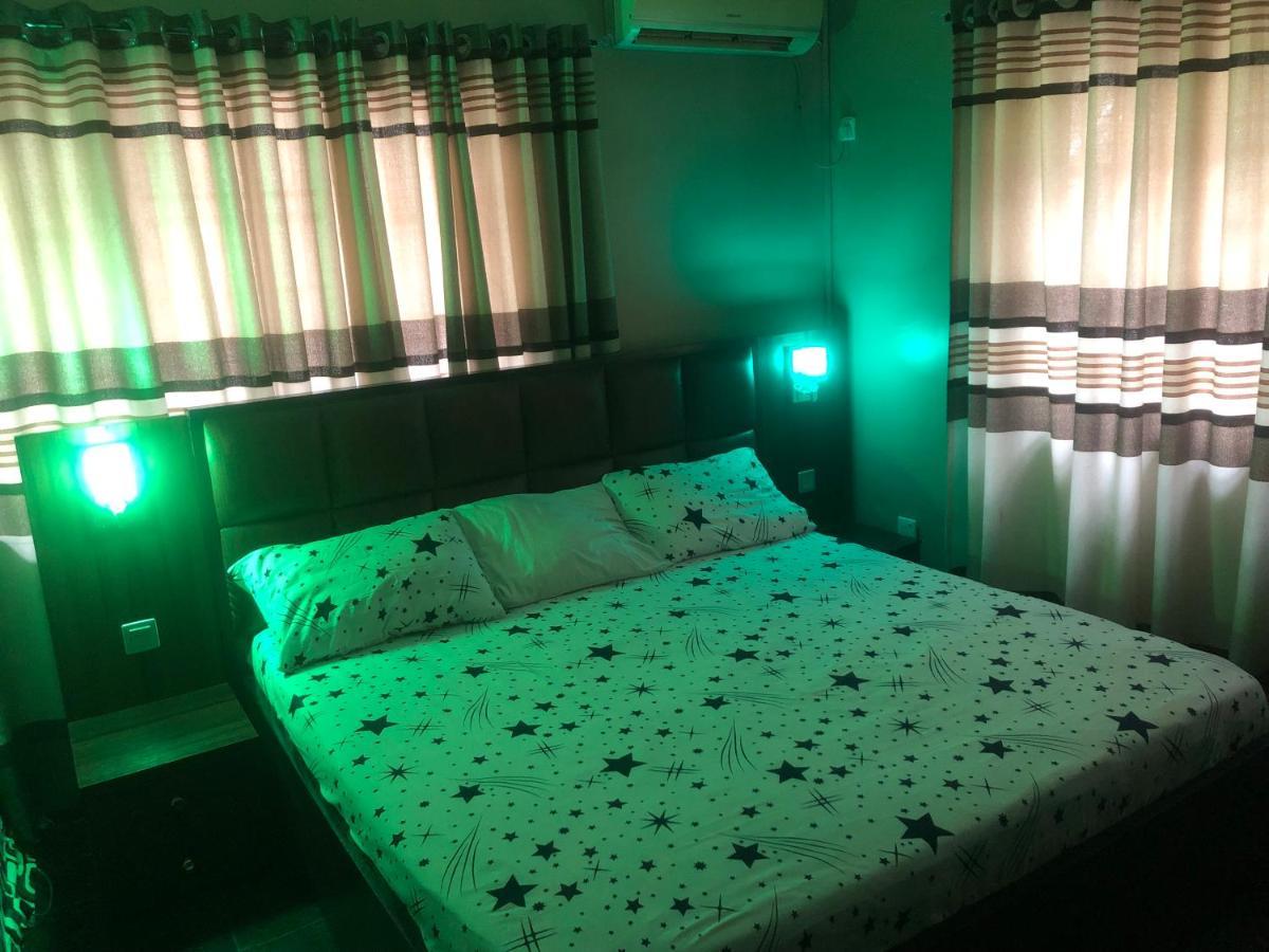 Juicebox B&B Lagos Ngoại thất bức ảnh