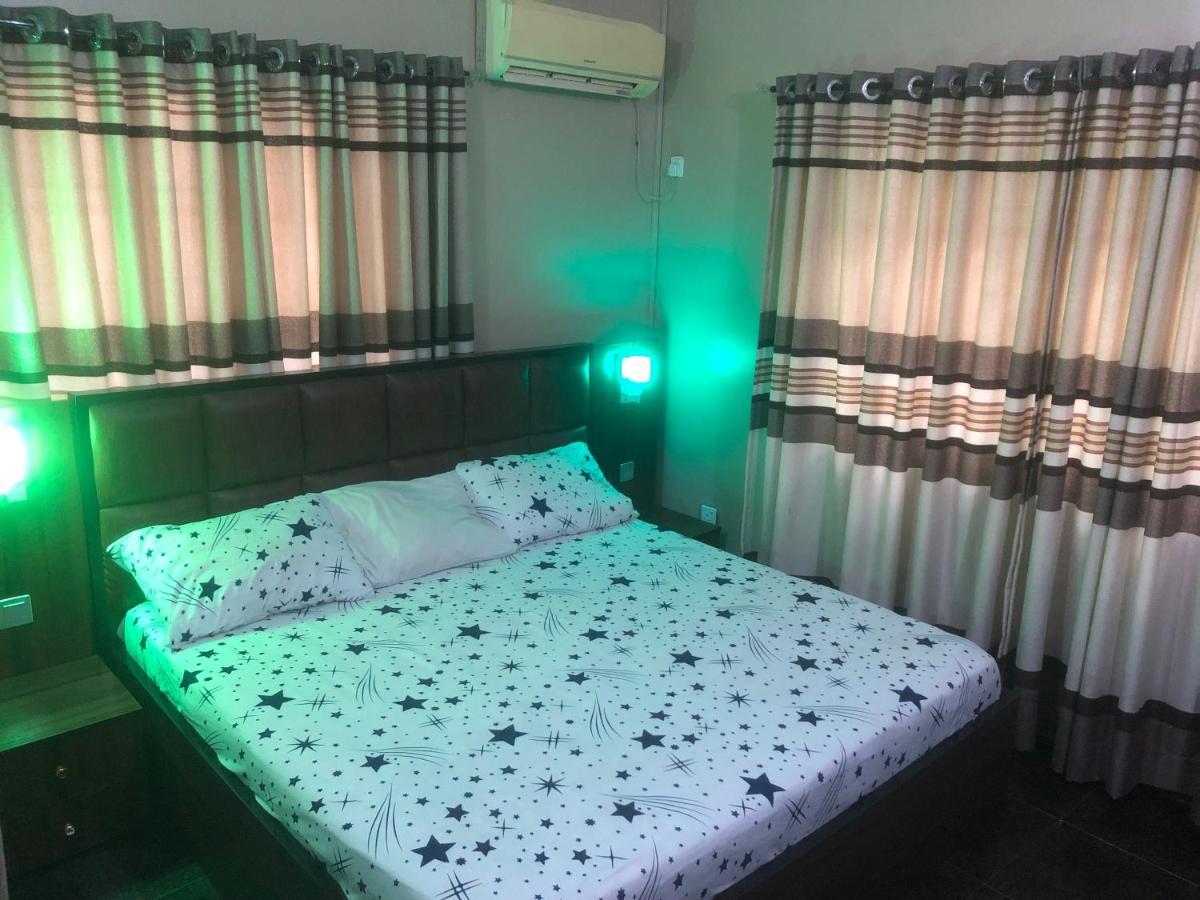 Juicebox B&B Lagos Ngoại thất bức ảnh