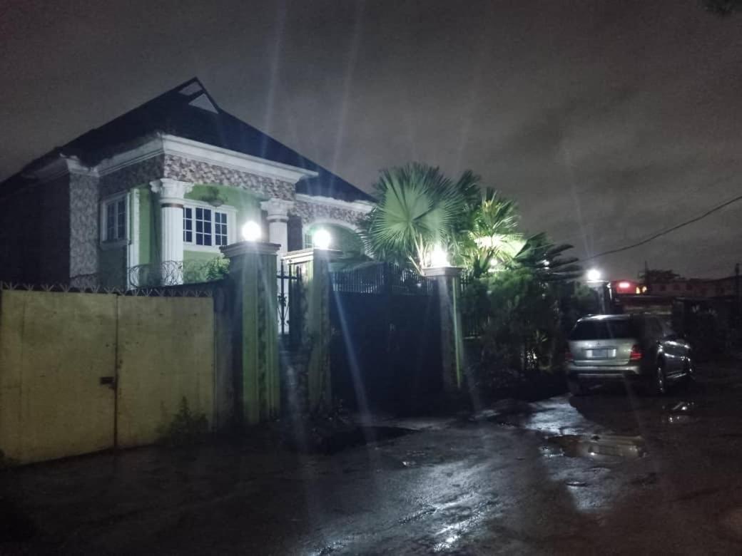 Juicebox B&B Lagos Ngoại thất bức ảnh