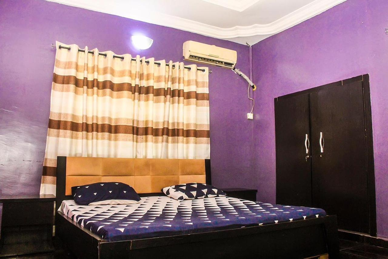 Juicebox B&B Lagos Ngoại thất bức ảnh